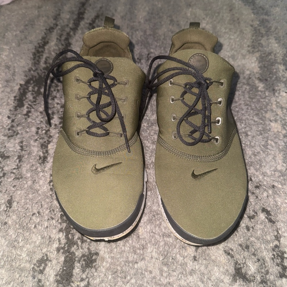 Nike Khaki Green Sneakers